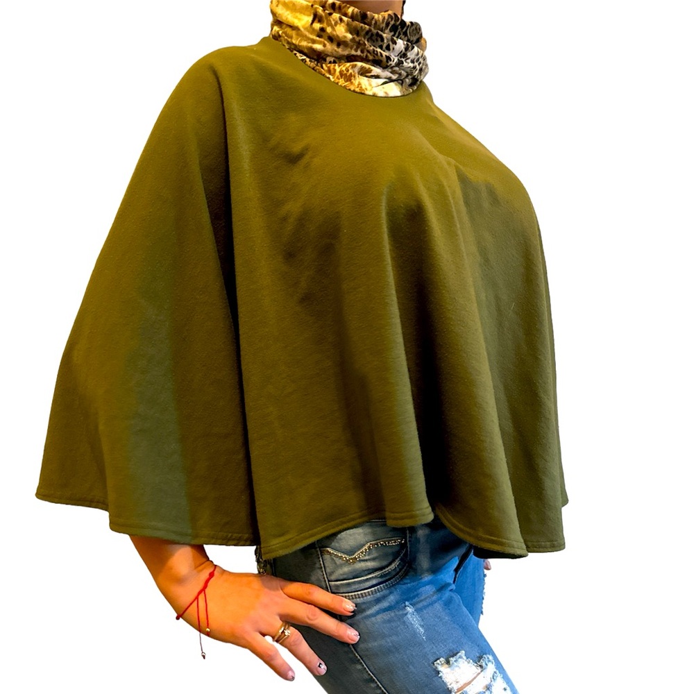 Poncho olive Color